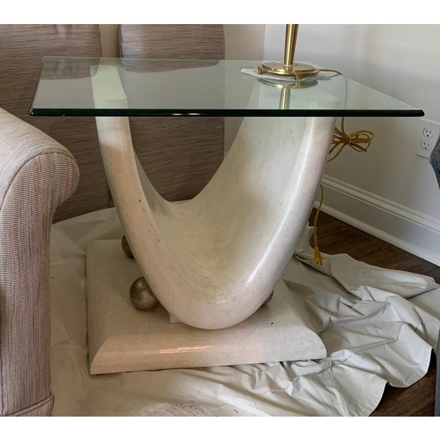 Postmodern 1980s Postmodern Tessellated Mactan Stone Curved Pedestal Side Table With Glass Top For Sale - Image 3 of 4