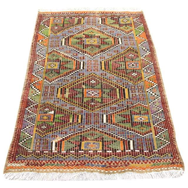 Flatweaved with care using traditional rug-making techniques, this wool rug blends timeless craftsmanship with a modern...