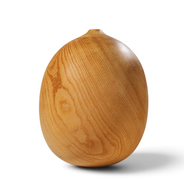 Mid-Century Modern David Ellsworth Mid Century Hollow Form Vessel Pine Pot For Sale - Image 3 of 7
