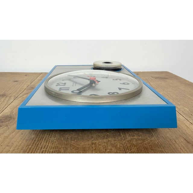 Vintage East German Kitchen Wall Clock from Weimar, 1970s For Sale - Image 16 of 18