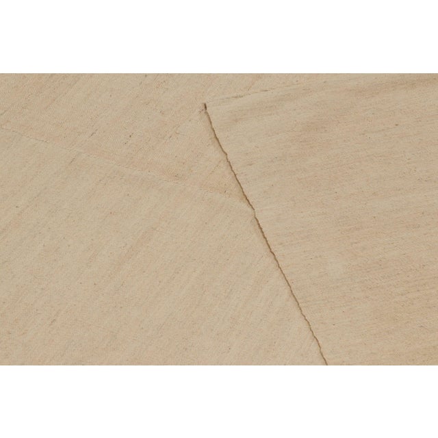 Beige Oversized Vintage Mazandaran Kilim Runner in Warm Beige Tones - Rug & Kilim For Sale - Image 8 of 10