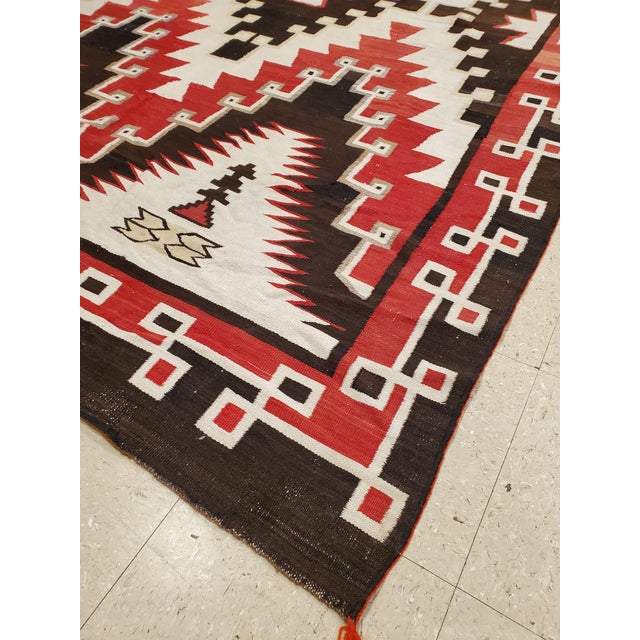 Antique Navajo Carpet, Folk Rug, Handmade Wool, Beige, Gray, Soft Coral For Sale - Image 9 of 18
