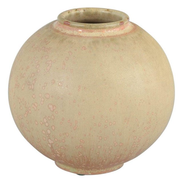1930s Spherical Stoneware Vase in Pink, White, and Beige Tones from Royal Copenhagen, 1930s For Sale - Image 5 of 5