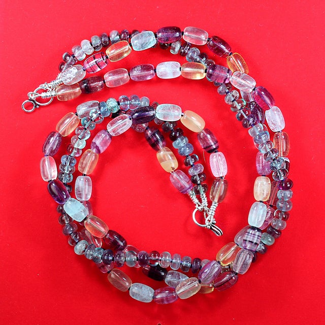 2020s Ajd 17 Inch Three Strand Multi Color Fluorite Necklace For Sale - Image 5 of 5