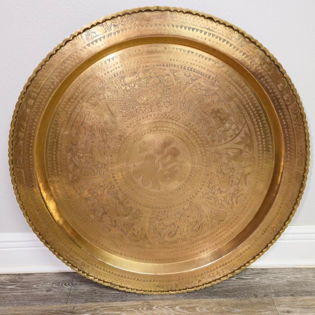1950s Brass Tray Table · Chinese Export · Folding Spider Leg Base · Mahogany and Brass For Sale - Image 4 of 13