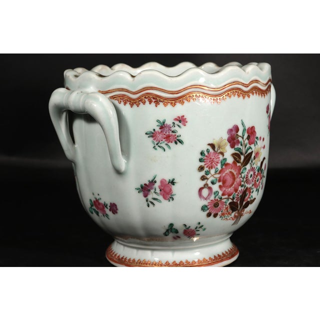 Chinese Elegant Tableware: Chinese Export Famille Rose Porcelain Wine Cooler Circa 1775 For Sale - Image 3 of 11