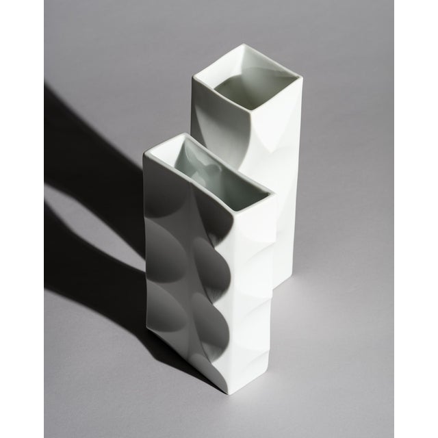 Archais Relief Bisque Porcelain Vases by Heinrich Fuchs for Lorenz Hutschenreuther, 1960s, Set of 2 For Sale - Image 6 of 18