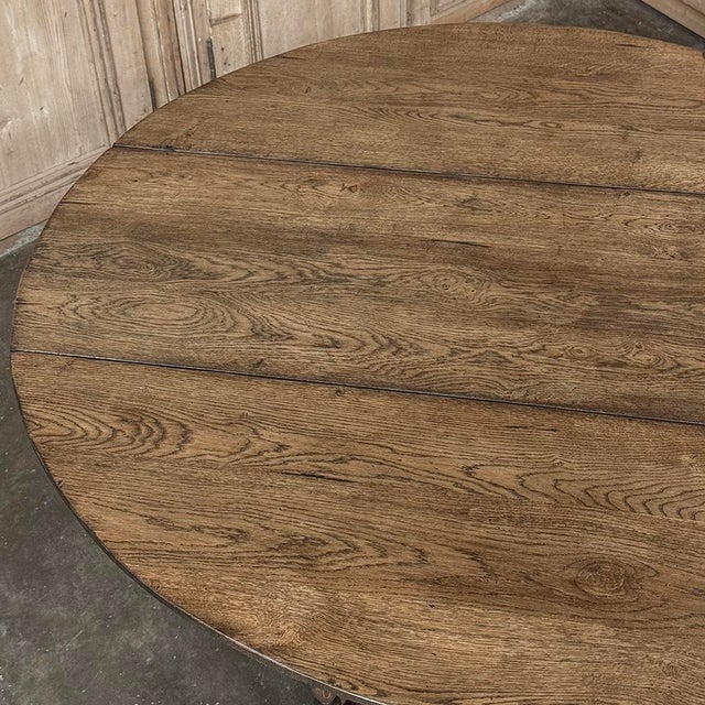 Early 19th Century Antique English Oak Gateleg Dining Table For Sale - Image 17 of 18