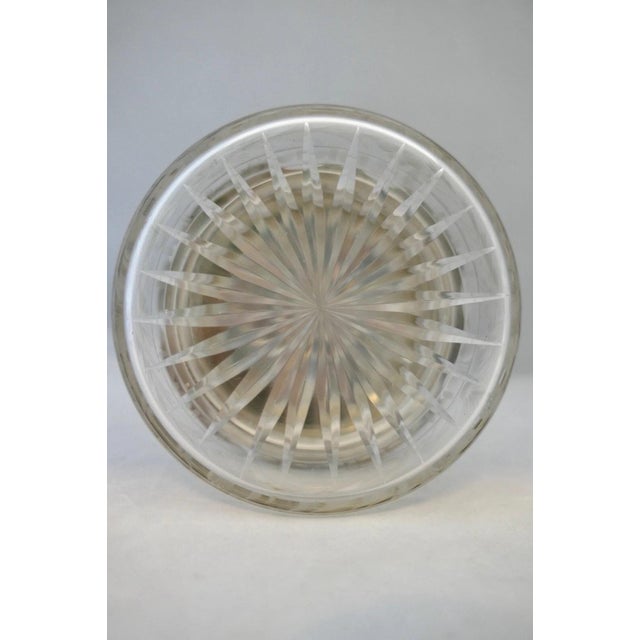 Early 20th Century Sterling Silver/Crystal Vanity Jar w/ Floral Medallion For Sale - Image 9 of 9