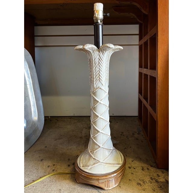 Mid-Century Modern Late 20th Century Mid-Century Modern Ceramic Palm Tree Table Lamp For Sale - Image 3 of 8