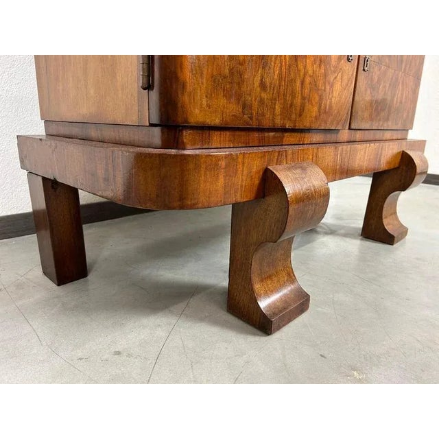 Vintage Art Deco Showcase, 1930s For Sale - Image 8 of 10