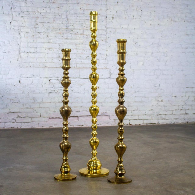 20th Century Moroccan Bohemian & Boho Chic Style Set of 3 Tiered Turned Brass Floor Candlesticks For Sale - Image 10 of 18