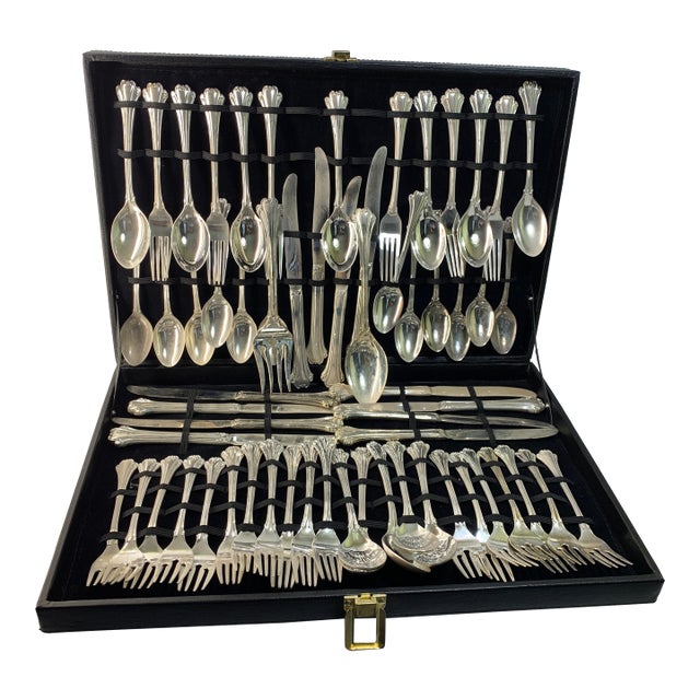 Vintage f.b. Rojers American Chippendale Flatware Service for 12 in Box - 62 pcs For Sale