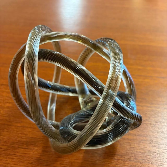 Late 20th Century Vintage Ribbed Hand Blown Smoky Art Glass Knot Sculpture For Sale - Image 5 of 17