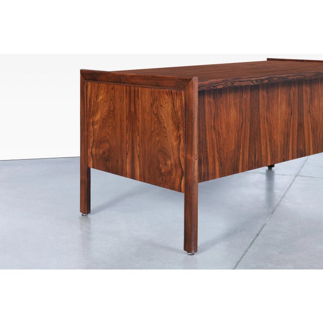 1960s Danish Modern Executive Rosewood Desk For Sale - Image 9 of 12