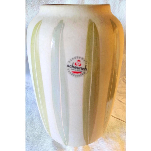 Mid-Century Green Leaf Feather Pattern Vase from Scheurich Keramik, 1970s, in Very Good conditions. Designed 1970 to 1979...