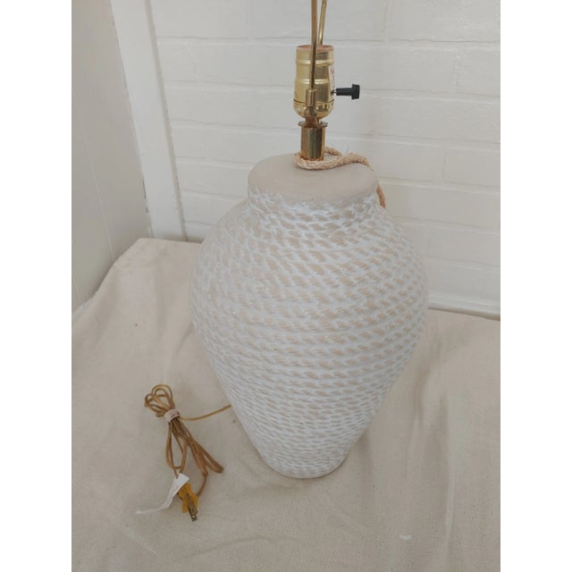 Vintage 1970s Nautical Faux Rope Ceramic Table Lamp For Sale - Image 4 of 10