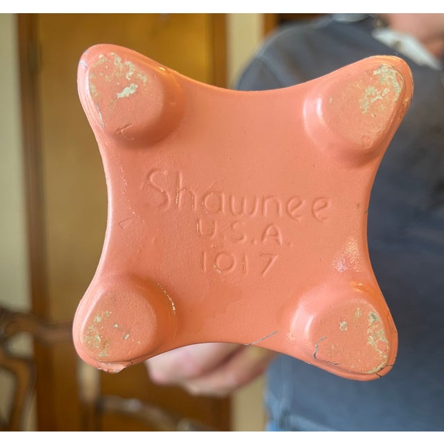 Shawnee 'Clover Leaf' Pottery: One Teal, One Peach For Sale - Image 10 of 10