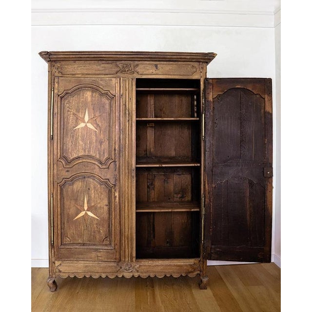 Early 19th Century French Louis Xv Style Armoire or Wardrobe with Star Shaped Inlays For Sale - Image 11 of 14