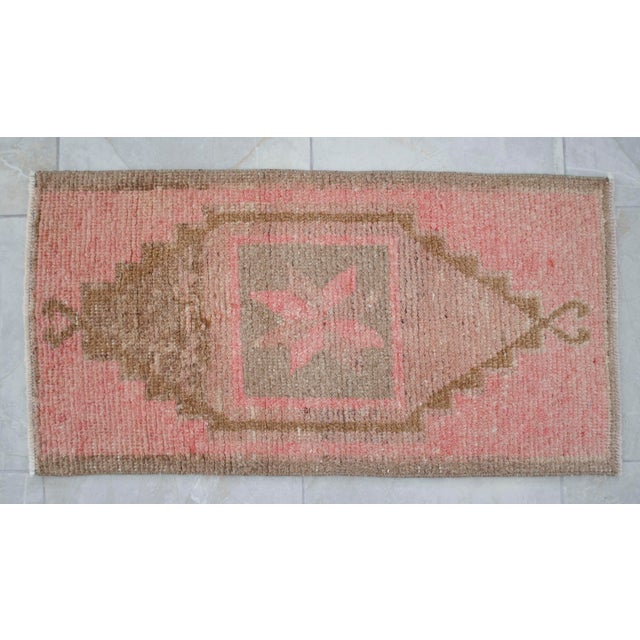 1970s Vintage Hand Knotted Small Rug Entry Decor Doormat For Sale - Image 12 of 14