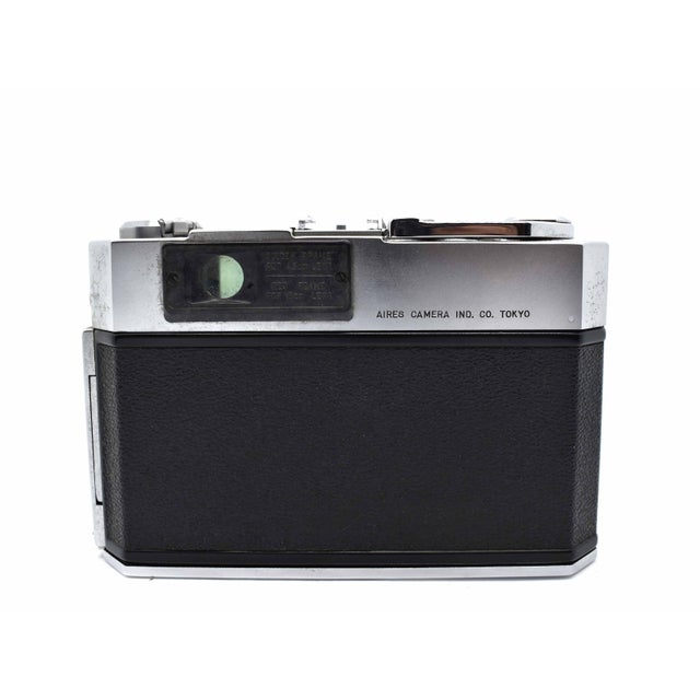 Metal Mid Century Modern Aires Viscount H Coral Rangefinder Camera For Sale - Image 7 of 9