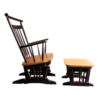 Set of Mid-Century Recliner Chair and Ottoman, 1960s For Sale