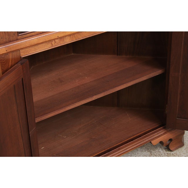 1960s Bench Made Chippendale Style Walnut Corner Cabinet For Sale - Image 5 of 13
