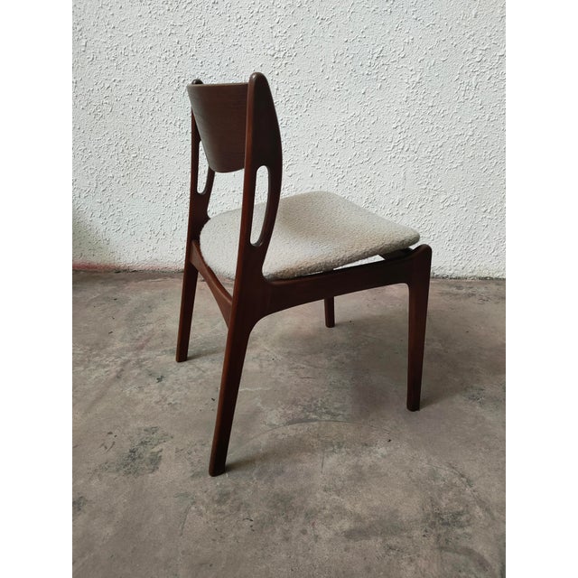 1970s Mid-Century Modern Danish Chair in Boucle, 1970 For Sale - Image 5 of 8