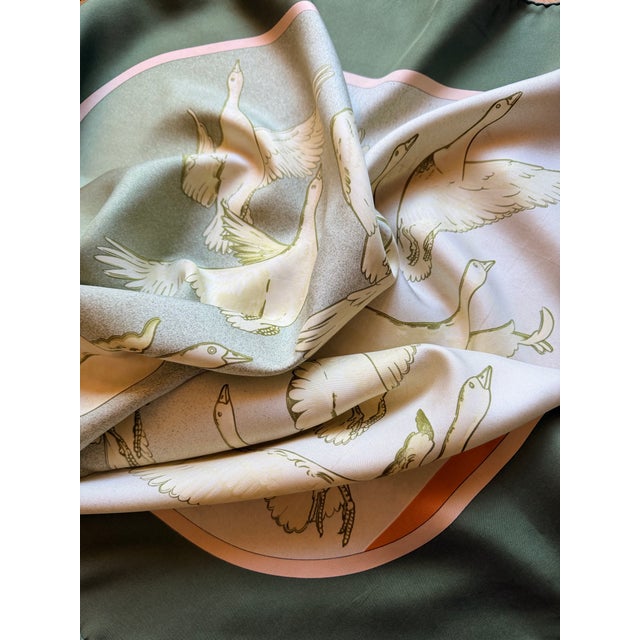 Textile Hermès Oiseaux Migrateurs 1980 Silk Scarf Designed by Latham Caty For Sale - Image 7 of 12
