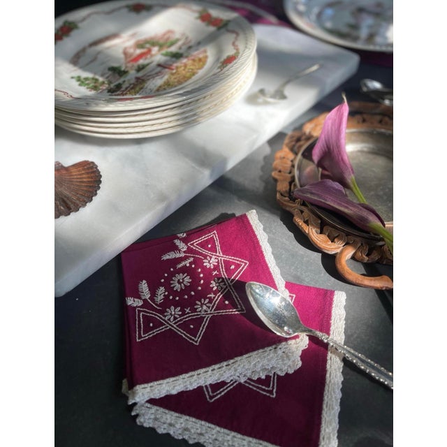 1940s Norwegian Figgjo Flint 10 1/8” Dinner Plates - Set of Seven (7) For Sale - Image 4 of 8