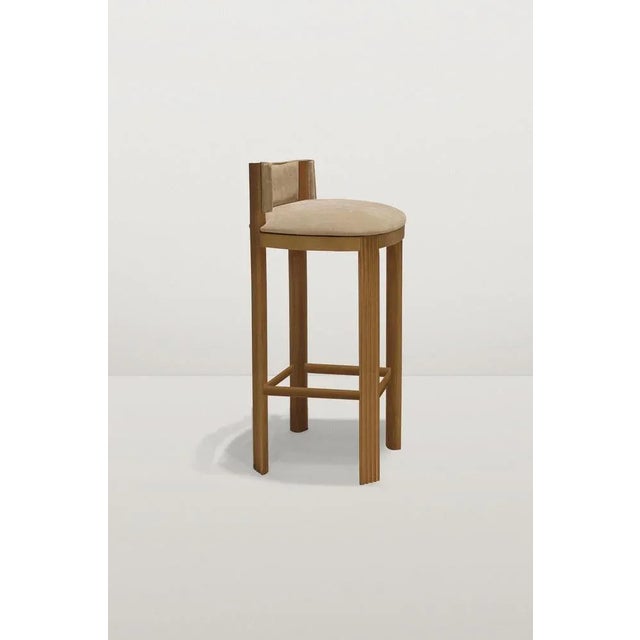 Unique oak bar chair by Collector Dimensions: W 45 x D 52 x H 102 cm Materials: Linea 646 Leather covering, Oak Wood....