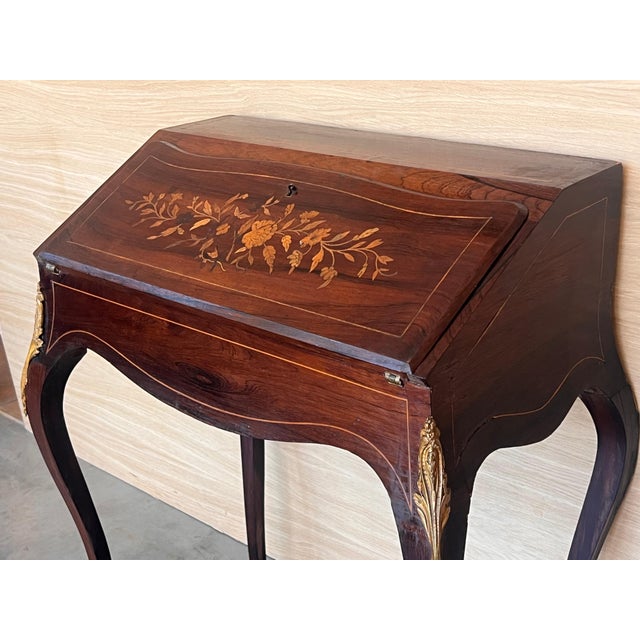 Antique Chippendale Style Walnut Drop Front Secretary Ladies Writing Desk For Sale - Image 9 of 18