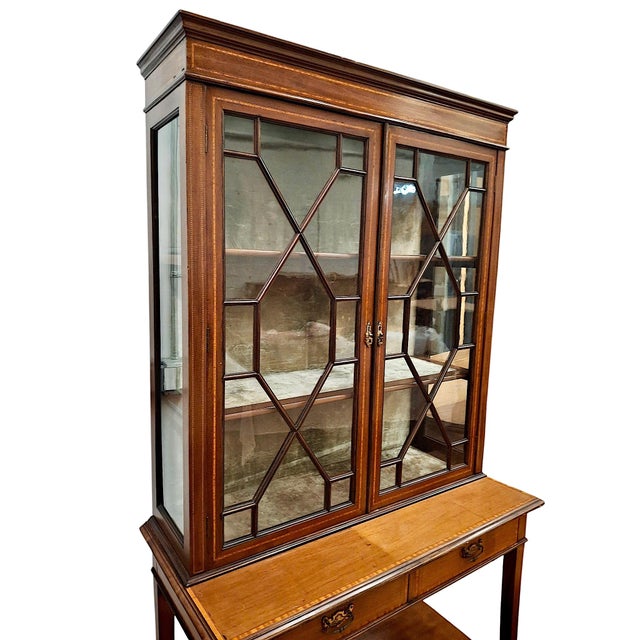 19th Century Edwardian Inlaid Mahogany & Glass Display Cabinet For Sale - Image 5 of 12