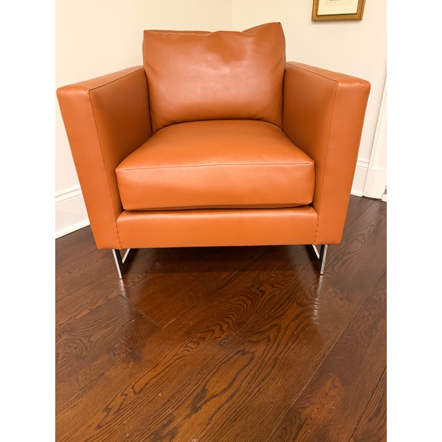 Modern 1980s Pair of Cognac Leather and Chrome Lounge Chairs Attributed to Milo Baughman For Sale - Image 3 of 5