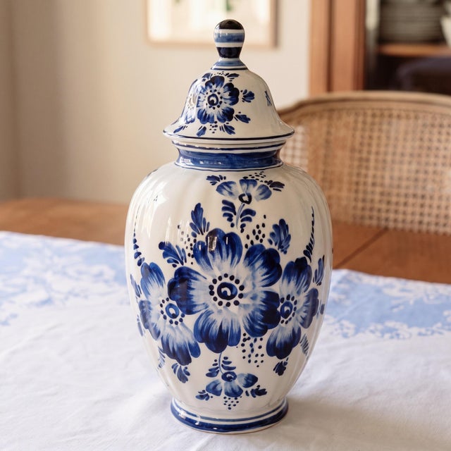1920s Antique Dutch Hand-Painted Delft Blue Lidded Vase, Holland, 1920s For Sale - Image 5 of 18