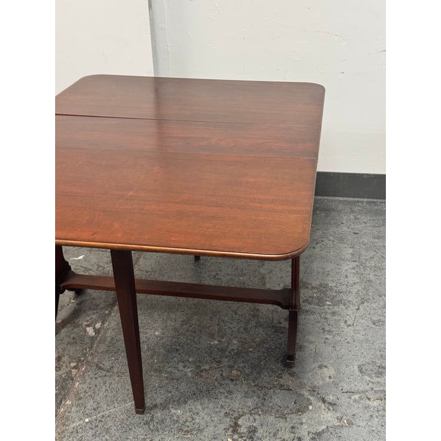 Late 20th Century Federal Style Mahogany Drop-Leaf Gateleg Dining Table, Vintage For Sale - Image 5 of 12