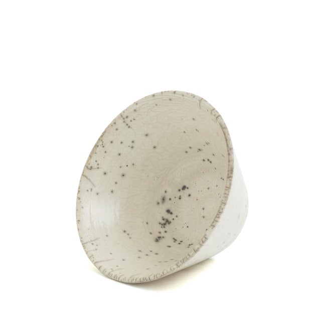 Beige Japanese Minimalistic Crackle White Raku Ceramics Moon Bowls by Laab Milano, Set of 5 For Sale - Image 8 of 14