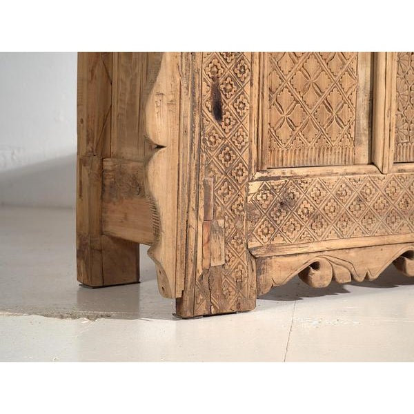 Antique Hand Carved Low Sideboard, 1850s For Sale - Image 6 of 18