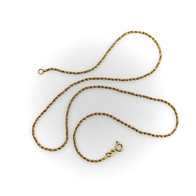 Modern Vintage Italian 18k Gold Bright Cut Work Woven Snake Chain For Sale - Image 3 of 9