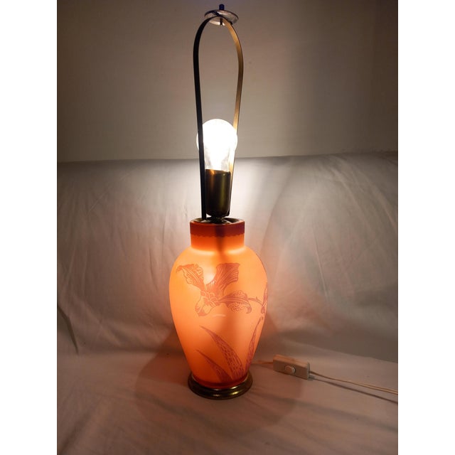 French Table Lamp with Etched Glass For Sale - Image 6 of 17