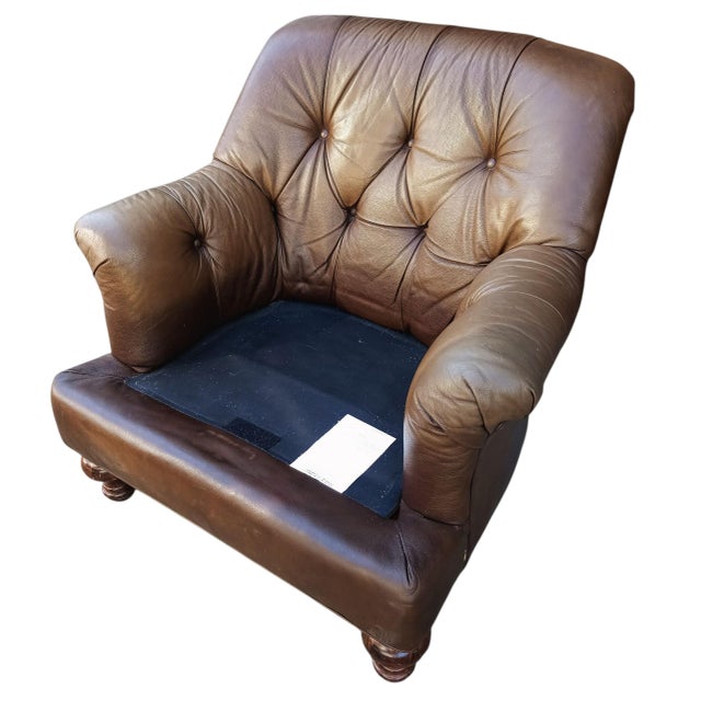 Some Chairs Fill a Space. A Vintage Classic Leather Chair & Ottoman Command It. For Sale In Raleigh - Image 6 of 12