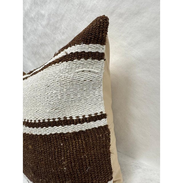 Contemporary Turkish Hemp Pillow Cushion Natural Brown Beige Pillow Cushion Cover 16" x 24" For Sale - Image 3 of 4