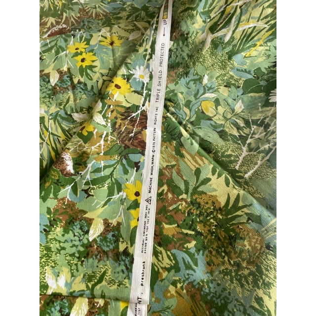 5 Yds VTG MCM Riverdale Screenprint Floral Cotton Fabric '76. Green, White, For Sale In San Francisco - Image 6 of 8