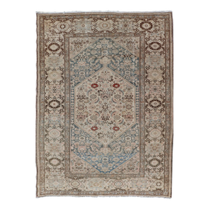 Antique Persian Bidjar Rug With Medallion and Detailed Floral Design 4'1 X 5'10