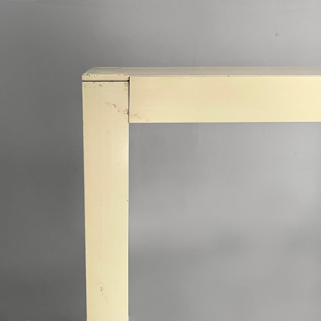 Space Age Italian Plastic Bookcase Dodona 300 by Ernesto Gismondi for Artemide, 1970s For Sale - Image 11 of 18
