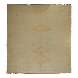 Early 20th Century Zabihi Collection Abstract Oversize Cream Orange Light Turkish Shag Rug For Sale