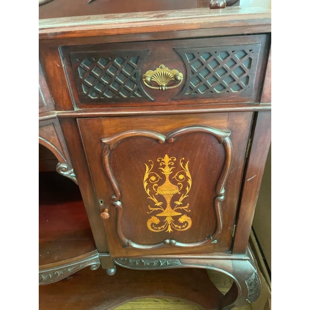 Wood 1910s Victorian Mahogany Sideboard Buffet With Mirror Back For Sale - Image 7 of 10