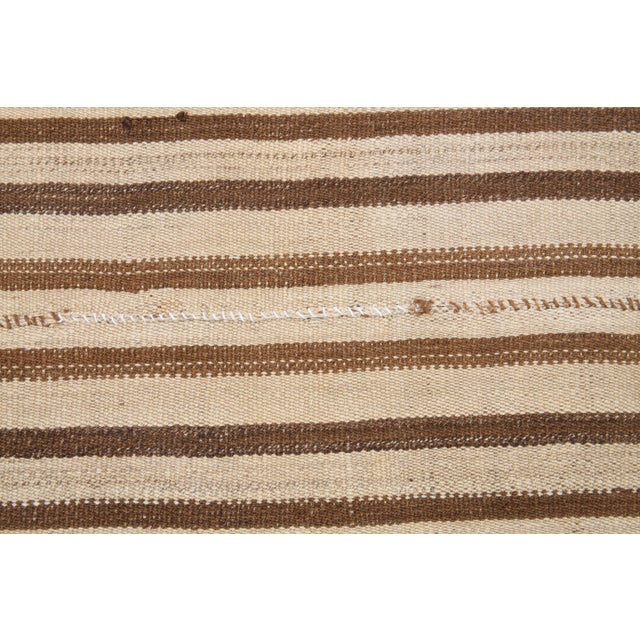Beige Vintage Turkish Oushak Handmade Wool Cotton Beige Kilim Area Rug For Sale - Image 8 of 11