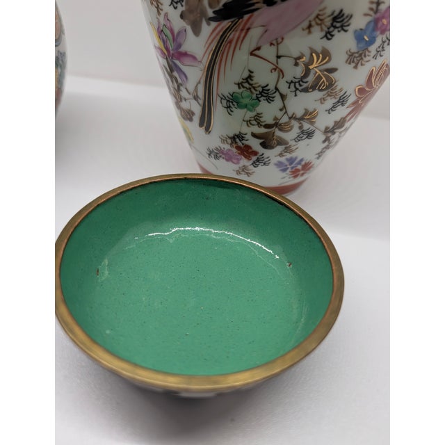 Vintage Chinese Porcelain Ginger Jar With Lid, Famille Rose Bird & Floral Decor For Sale - Image 13 of 15