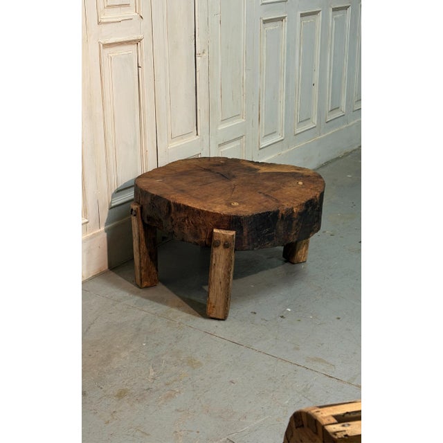 Low Walnut Table, 1900 For Sale - Image 5 of 5
